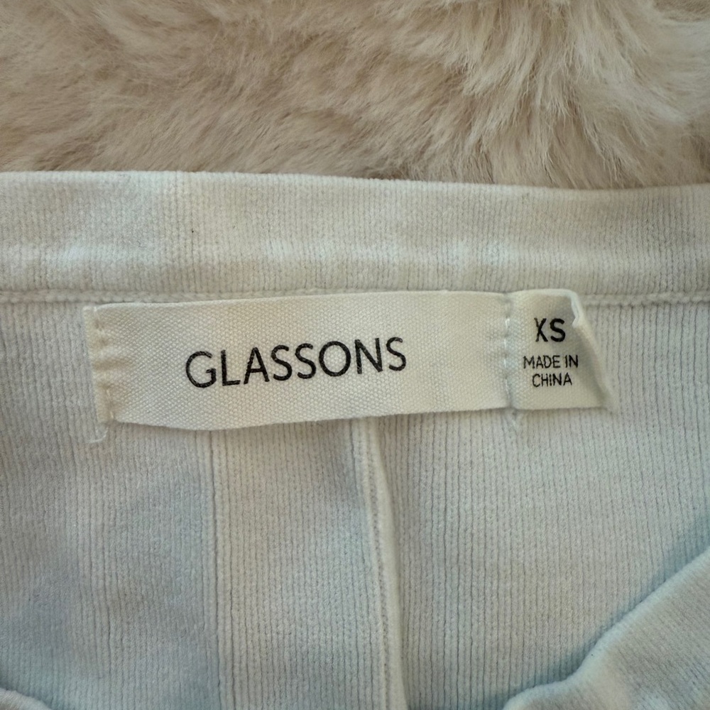 Glassons Cropped White Ribbed Tank - Picture 3 of 3